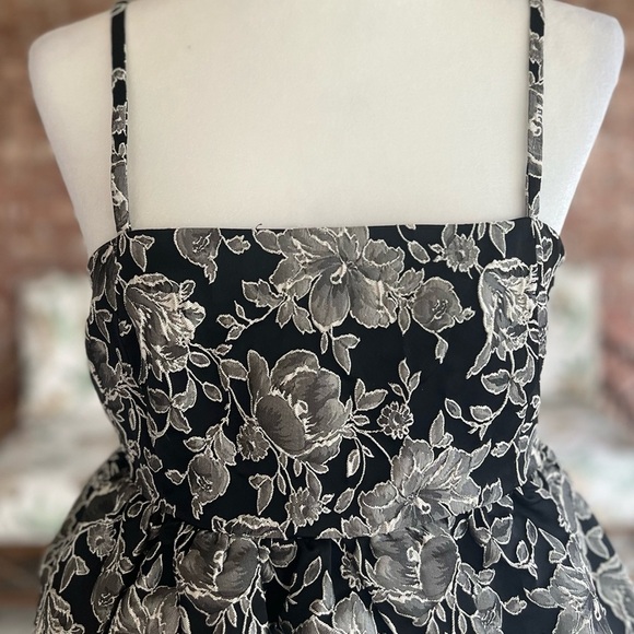 Steve Madden Bodi Black Brocade Bubble Peplum Top NWT M - Picture 5 of 17